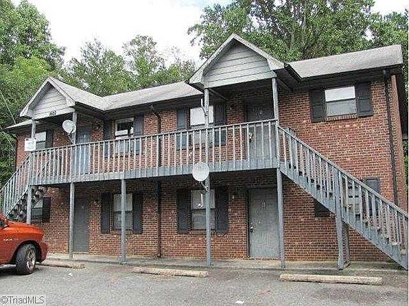 Green Oaks in Winston-Salem, NC - Foto de edificio