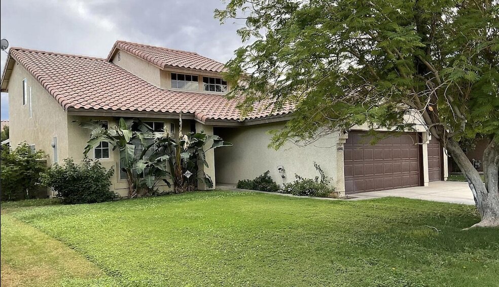 69811 Willow Ln in Cathedral City, CA - Foto de edificio