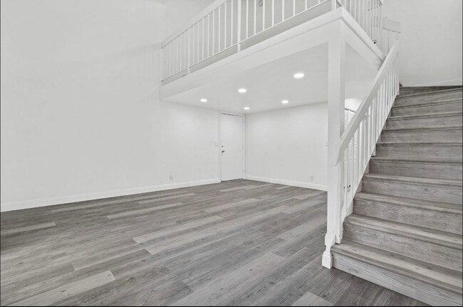 4925 Indian Wood Rd, Unit Tara Hills Condo in Culver City, CA - Foto de edificio - Building Photo