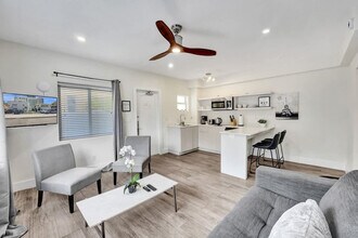 3020 Seville St, Unit SI ID1503984P in Fort Lauderdale, FL - Foto de edificio - Building Photo