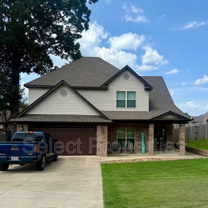 798 Cypress Knee Cove in Jonesboro, AR - Foto de edificio
