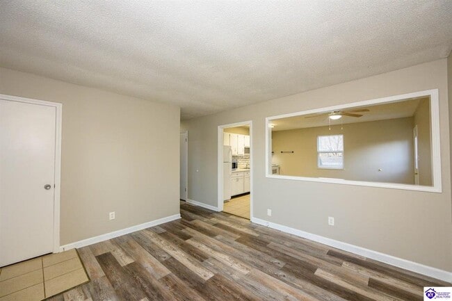 111 Hickory Hill Dr in Elizabethtown, KY - Building Photo - Building Photo