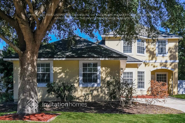 property at 2854 Pebblewood Ln