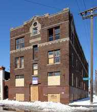 8400 W Vernor Hwy in Detroit, MI - Foto de edificio - Building Photo