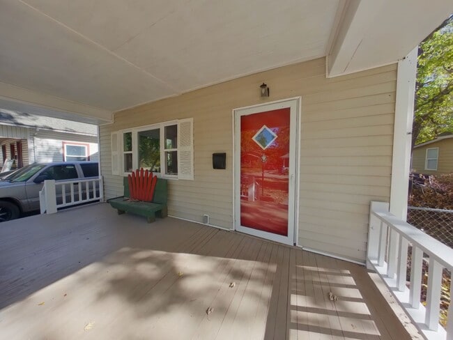 1234 N Larimer Ave in Wichita, KS - Building Photo - Building Photo