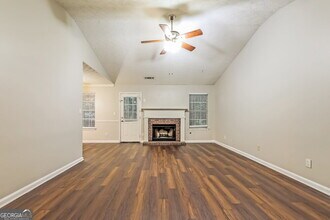 429 Village Cir in Stockbridge, GA - Building Photo - Building Photo