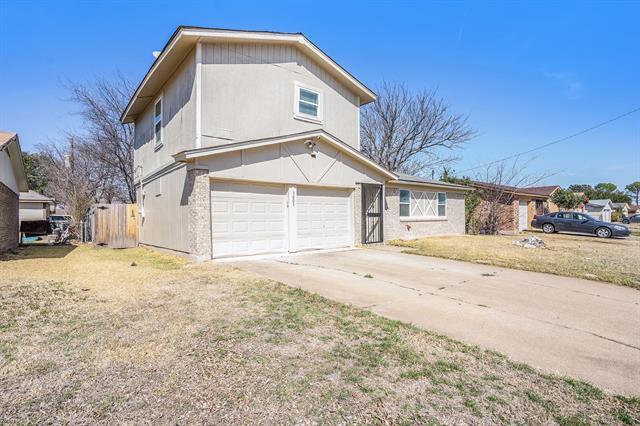 5605 Richardson St in Fort Worth, TX - Foto de edificio - Building Photo