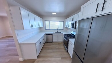 Newly Renovated - 321 San Elijo Apartments in San Diego, CA - Building Photo - Building Photo