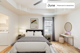 Room in Shared 4 bed/2 bath home in Austin, TX - Building Photo