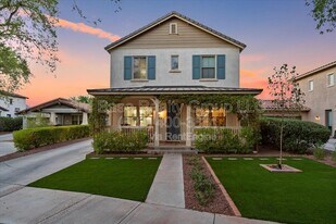 21072 W Maiden Ln in Buckeye, AZ - Building Photo