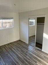 1521 Camden Ct in Santa Rosa, CA - Foto de edificio - Building Photo