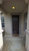 28943 Baywater Dr in Menifee, CA - Foto de edificio - Building Photo