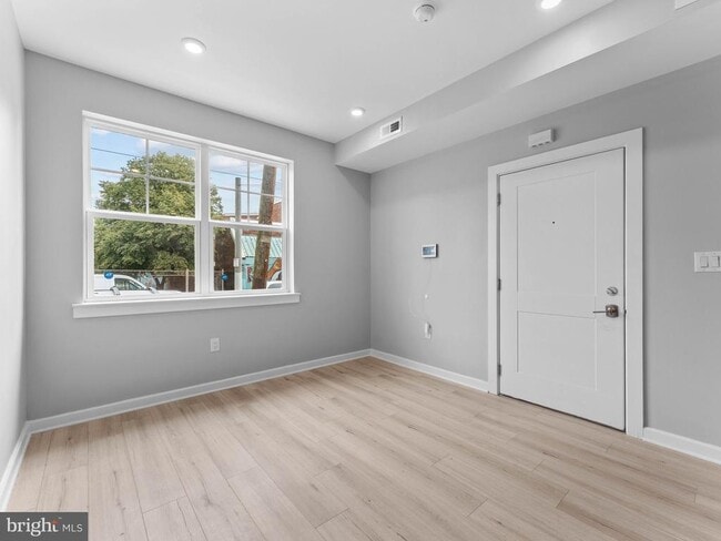 1682 N 54th St in Philadelphia, PA - Building Photo - Building Photo