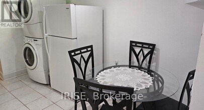 165 Regent Rd in Toronto, ON - Building Photo - Building Photo