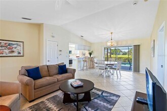 5 Sportsman Ct in Rotonda West, FL - Building Photo - Building Photo