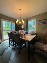 49 Woodland St in Manchester, CT - Building Photo - Building Photo