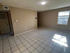 1508 E 13th St in Russellville, AR - Building Photo - Building Photo