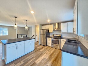 1721 E 58th Ave in Spokane, WA - Building Photo - Building Photo