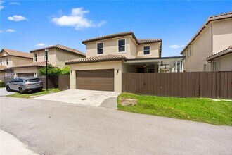 24442 SW 117 Path in Princeton, FL - Building Photo - Building Photo