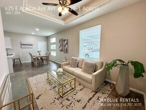 425 E Acacia Ave in Alamo, TX - Building Photo - Building Photo
