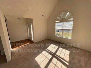 3223 Erwin Trace Dr in Charlotte, NC - Building Photo - Building Photo