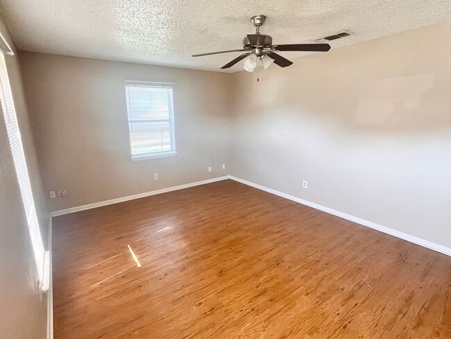 825 Michelle Dr in Copperas Cove, TX - Building Photo - Building Photo