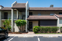 Willowbrook in Largo, FL - Building Photo - Building Photo