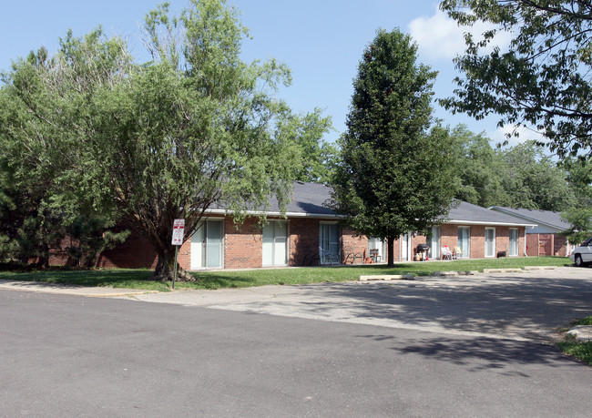 Skyview Apartments in Chesterfield, IN - Building Photo - Building Photo