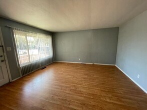 505-525 Kirman Ave in Reno, NV - Building Photo - Building Photo