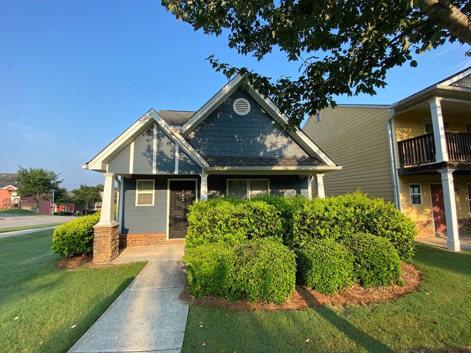 142 Katydid Dr in Athens, GA - Building Photo