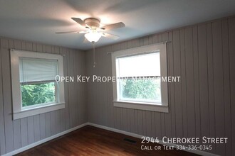 2944 Cherokee St in Marianna, FL - Building Photo - Building Photo