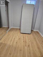 2 Lady Loretta Ln in Vaughan, ON - Building Photo - Building Photo