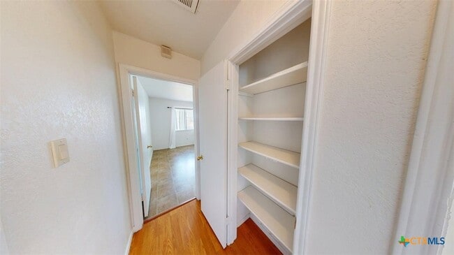 property at 411 Tomahawk Dr