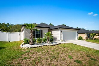 3013 Sheer Bliss Way in Orange Park, FL - Building Photo - Building Photo