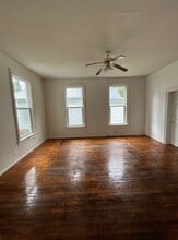 406 N B St in Fairfield, IA - Foto de edificio - Building Photo