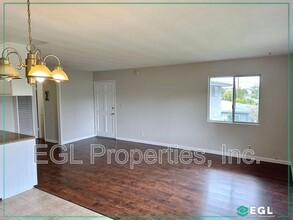 14727 Prairie Ave in Lawndale, CA - Building Photo - Building Photo