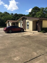 618 reppert street, Unit 7 in Bacliff, TX - Building Photo - Building Photo