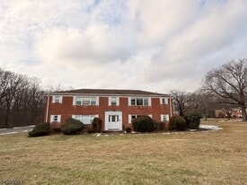12 Rustic Cir in Montvale, NJ - Building Photo