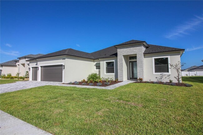 6962 Treymont Dr in Lakeland, FL - Building Photo - Building Photo