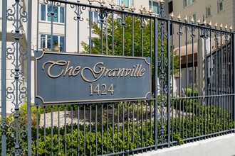 Granville Towers in West Hollywood, CA - Building Photo - Building Photo