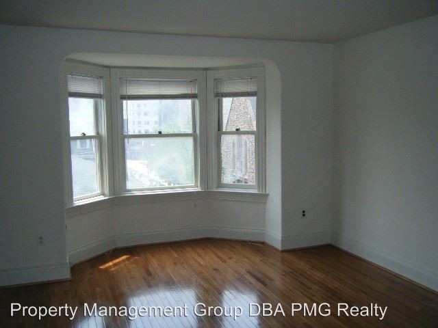 1740 Green St in Philadelphia, PA - Foto de edificio - Building Photo
