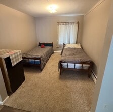 133 W Sorenson Ave, Unit Two Bedroom Main in Appleton, MN - Building Photo - Building Photo