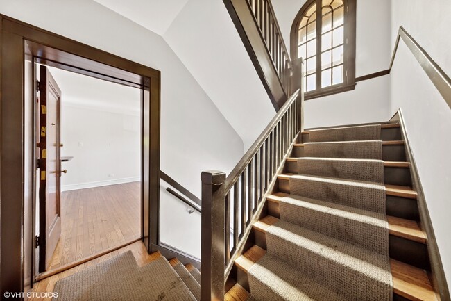 6204 W Norwood St in Chicago, IL - Building Photo - Building Photo