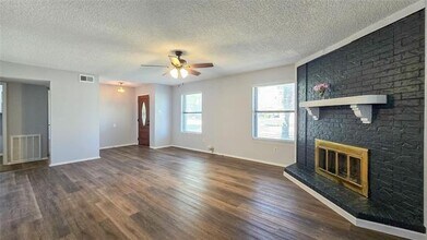 1526 Toyah Creek Ln in Garland, TX - Building Photo - Building Photo