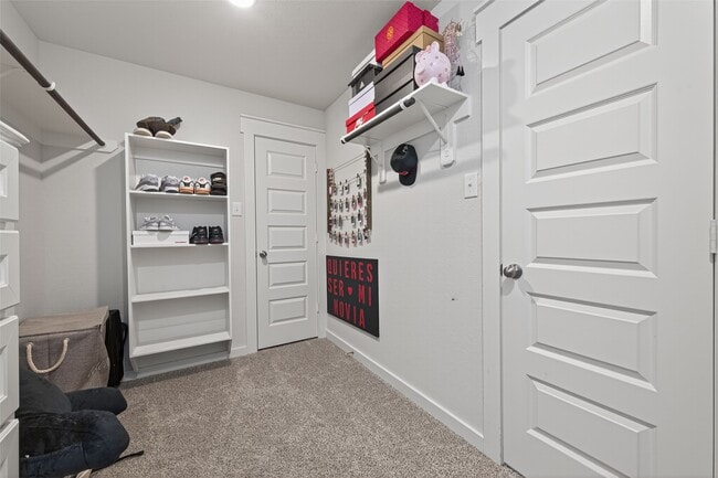 property at 30301 Kingston Heath Dr