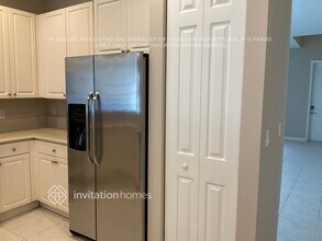 210 Mulberry Grove Rd in Royal Palm Beach, FL - Building Photo - Building Photo