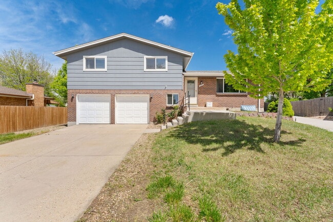 7416 Upham St in Arvada, CO - Building Photo - Building Photo