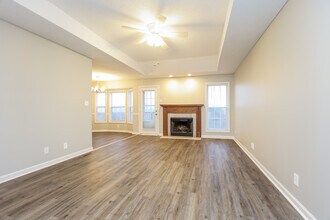 427 Sandburg Dr in Clarksville, TN - Building Photo - Building Photo