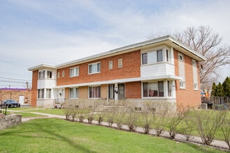 4852 Carol St in Skokie, IL - Building Photo - Building Photo