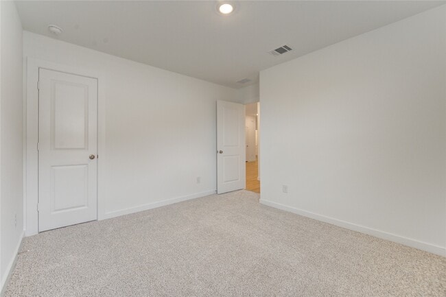 9047 Rose Water Trl in Iowa Colony, TX - Building Photo - Building Photo